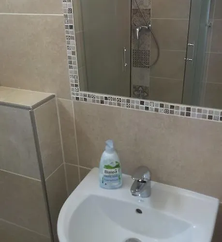 Budanest Budapest